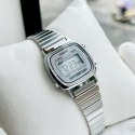 ZEGAREK DAMSKI CASIO VINTAGE LA670WA-7D (zd597a) + BOX ZEGAREK DAMSKI CASIO VINTAGE LA670WA-7D (zd597a) + BOX