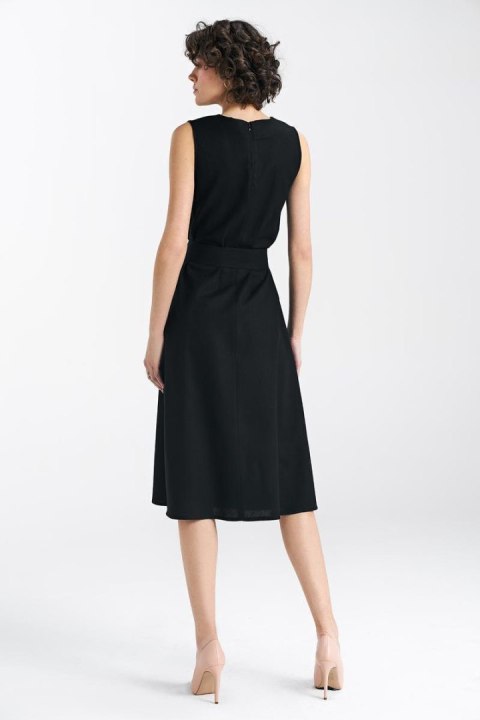 Sukienka lniana bez rękawów S237 Black - Nife - 40 Sukienka lniana bez rękawów S237 Black - Nife - 40