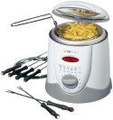 Frytkownica CLATRONIC FFR 2916 (1l /840W /Biało-szary ) Frytkownica CLATRONIC FFR 2916 (1l /840W /Biało-szary )