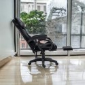 Fotel gamingowy obrotowy "STUDENT" z podnóżkiem i poduszką masującą, czarny KO23CZ Fotel gamingowy obrotowy "STUDENT" z podnóżkiem i poduszką masującą, czarny KO23CZ