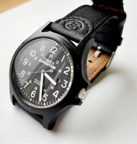 ZEGAREK MĘSKI TIMEX EXPEDITION TW4B08100 + BOX ZEGAREK MĘSKI TIMEX EXPEDITION TW4B08100 + BOX