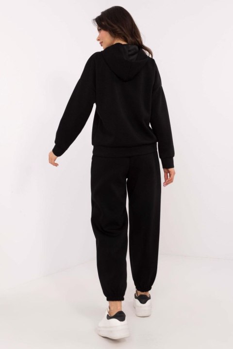 Spodnie Komplet Model MI-KMPL-M58521.37P Black - Italy Moda - uniwersalny Spodnie Komplet Model MI-KMPL-M58521.37P Black - Italy Moda - uniwersalny