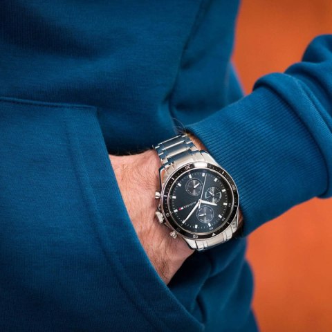 ZEGAREK MĘSKI TOMMY HILFIGER 1791835 PARKER (zf052a) + BOX ZEGAREK MĘSKI TOMMY HILFIGER 1791835 PARKER (zf052a) + BOX
