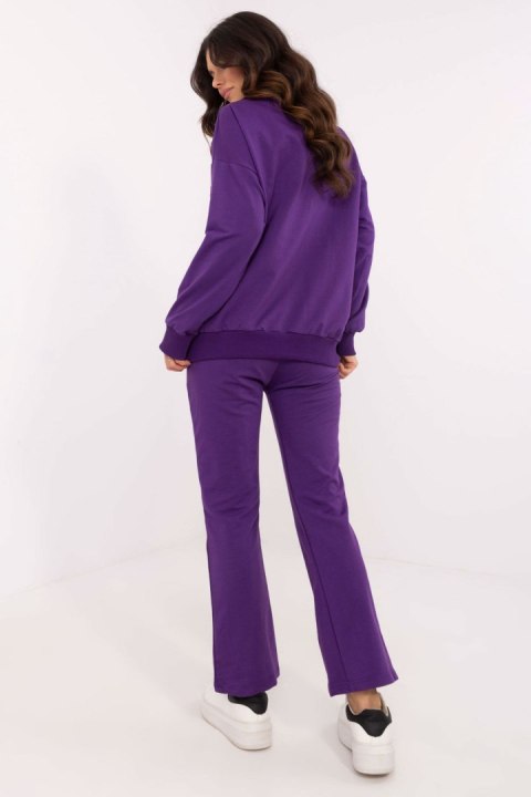 Spodnie Komplet Model EM-KMPL-846.97 Dark Violet - Factory Price - uniwersalny Spodnie Komplet Model EM-KMPL-846.97 Dark Violet - Factory Price - uniwersalny