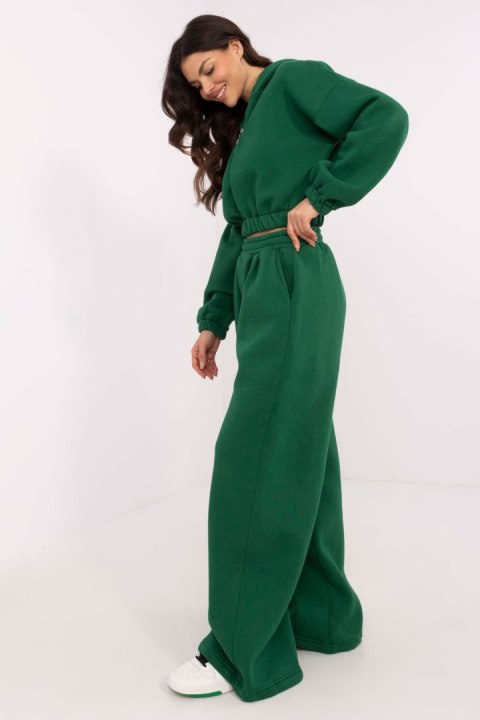 Spodnie Komplet Model EM-KMPL-865.08P Dark Green - Factory Price - uniwersalny Spodnie Komplet Model EM-KMPL-865.08P Dark Green - Factory Price - uniwersalny