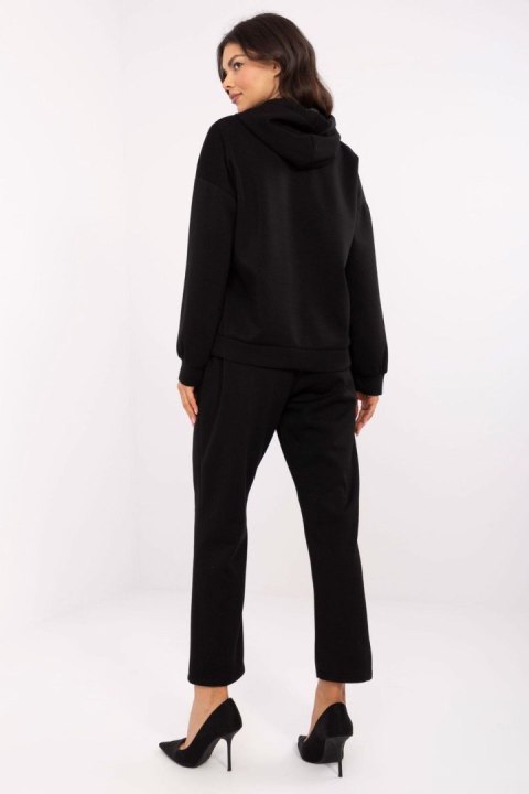Spodnie Komplet Model DHJ-KMPL-20335.44 Black - Italy Moda - uniwersalny Spodnie Komplet Model DHJ-KMPL-20335.44 Black - Italy Moda - uniwersalny