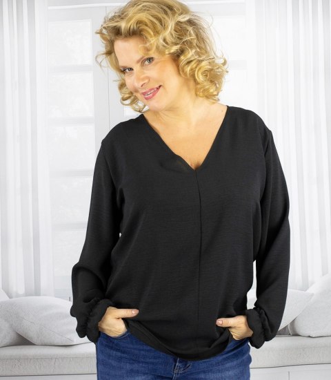 Elegancka bluzka oversize z delikatnie bufiastymi rękawami MARCELINA (Czarny) Elegancka bluzka oversize z delikatnie bufiastymi rękawami MARCELINA (Czarny)