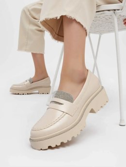 Damskie Lakierowane Mokasyny LUCENTE BEIGE - 38