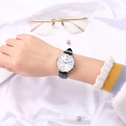 ZEGAREK DAMSKI CASIO LTP-VT01L-7B1 + BOX ZEGAREK DAMSKI CASIO LTP-VT01L-7B1 + BOX