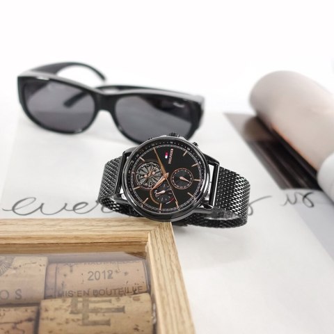 ZEGAREK MĘSKI TOMMY HILFIGER 1710610 (zf112a) + BOX ZEGAREK MĘSKI TOMMY HILFIGER 1710610 (zf112a) + BOX