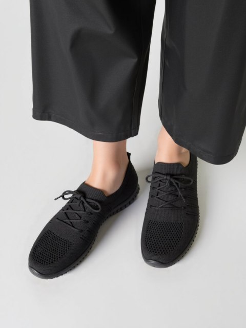 Damskie Buty Sportowe VELVIO - Black - 38