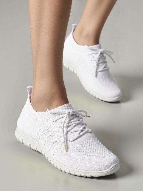 Damskie Buty Sportowe VELVIO - White - 39