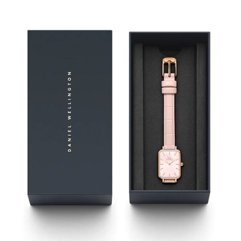 ZEGAREK DAMSKI DANIEL WELLINGTON Quadro Pressed Melrose Pearl 20mm DW00100508 + BOX (zw521a) ZEGAREK DAMSKI DANIEL WELLINGTON Quadro Pressed Melrose Pearl 20mm DW00100508 + BOX (zw521a)