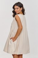 Sukienka Model M876 Light Beige - Makadamia - uniwersalny Sukienka Model M876 Light Beige - Makadamia - uniwersalny