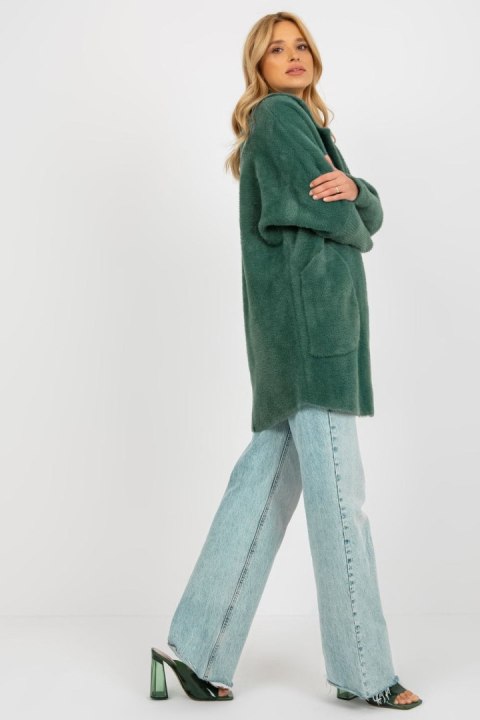 Płaszcz Damski Model MBM-PL-1517.00P Dark Green - MBM - uniwersalny Płaszcz Damski Model MBM-PL-1517.00P Dark Green - MBM - uniwersalny
