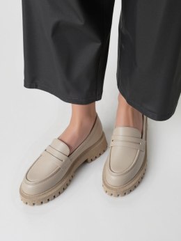 Damskie Mokasyny LAURA BEIGE - Minimalistyczna Elegancja z Masywną Podeszwą - 39