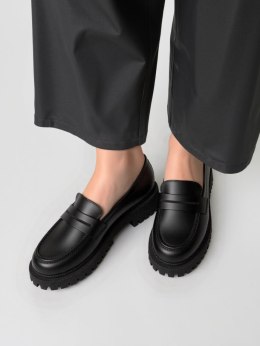 Damskie Mokasyny LAURA BLACK - Minimalistyczna Elegancja z Masywną Podeszwą - 37