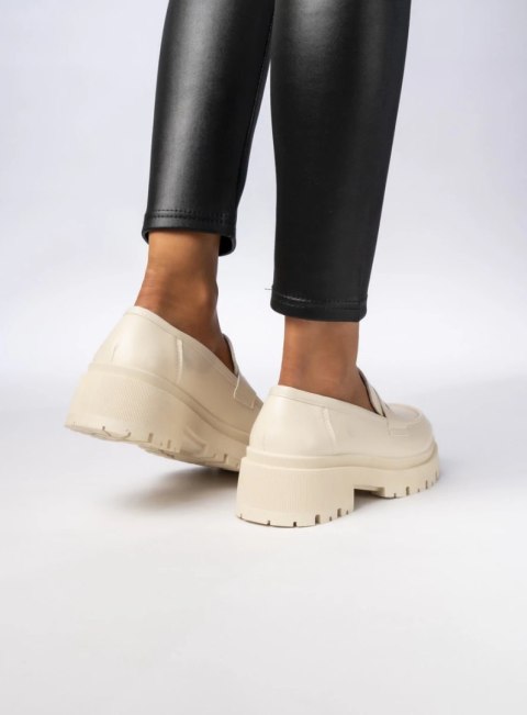 Damskie Mokasyny - Kremowe MILANO BEIGE - 37 Damskie Mokasyny - Kremowe MILANO BEIGE - 37