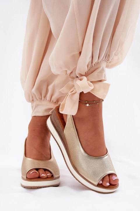 Sandały Model Artiker 56C2312 Gold - Step in style - 37