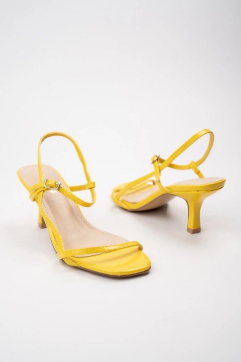 Damskie Sandały SOLARA YELLOW - 39 Damskie Sandały SOLARA YELLOW - 39