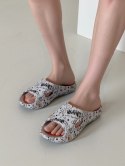 Damskie Klapki DOODLE WHITE - 37 Damskie Klapki DOODLE WHITE - 37