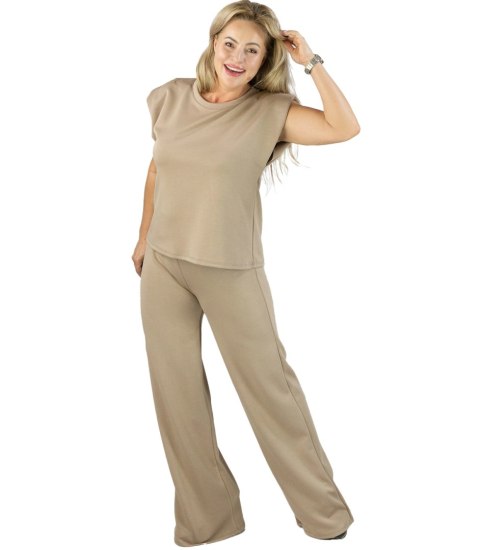 Dres damski koszulka z poduszkami szerokie spodnie z materiału MAVA (Beżowy) Dres damski koszulka z poduszkami szerokie spodnie z materiału MAVA (Beżowy)