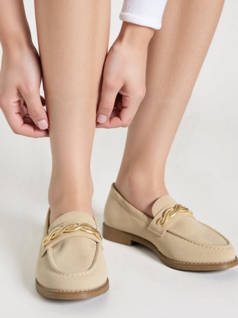 Damskie Loafersy ROCHE BEIGE - 37 Damskie Loafersy ROCHE BEIGE - 37