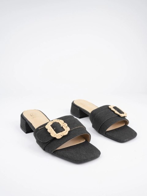 Klapki Eleganto Czarne - 39