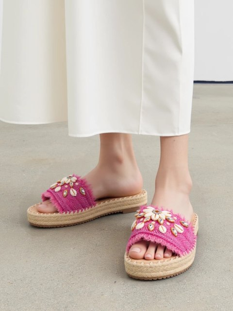 Klapki Boho Chik Fushia - 38