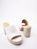 Mokasyny damskie eleganckie w kolorze White - 39 Mokasyny damskie eleganckie w kolorze White - 39