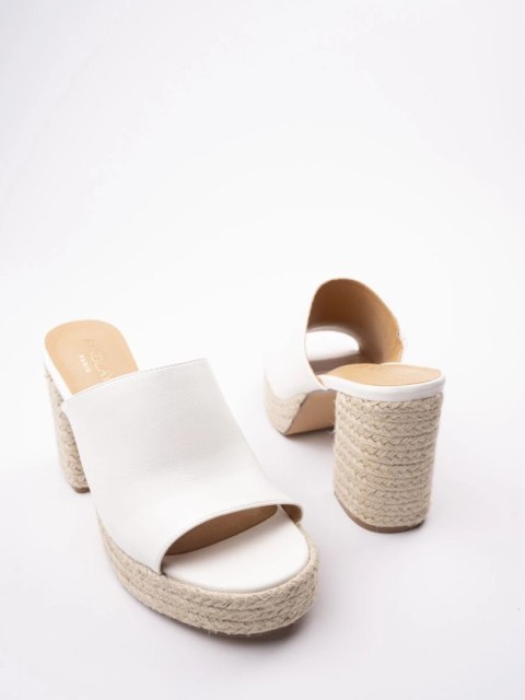 Mokasyny damskie eleganckie w kolorze White - 39 Mokasyny damskie eleganckie w kolorze White - 39
