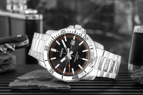 Zegarek Męski CASIO MTP-VD01D-1E2VUDF + BOX Zegarek Męski CASIO MTP-VD01D-1E2VUDF + BOX