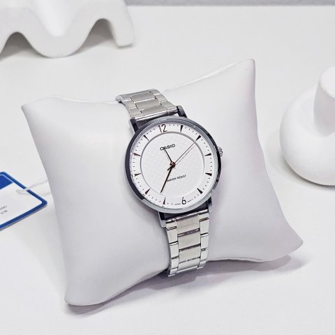 ZEGAREK DAMSKI CASIO LTP-VT04D-7A (zd659d) + BOX ZEGAREK DAMSKI CASIO LTP-VT04D-7A (zd659d) + BOX