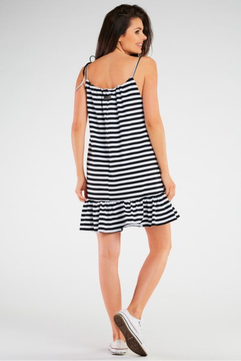 Sukienka Model M251 Black Stripes - Infinite You - S/M Sukienka Model M251 Black Stripes - Infinite You - S/M