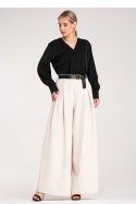 Bluzka Model M1135 Black - Figl - S/M Bluzka Model M1135 Black - Figl - S/M