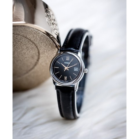 ZEGAREK DAMSKI CASIO LTP-V002L-1B3UDF (zd584j) + BOX ZEGAREK DAMSKI CASIO LTP-V002L-1B3UDF (zd584j) + BOX