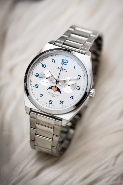 ZEGAREK MĘSKI CASIO MTP-M300D-7A (zd266c) + BOX ZEGAREK MĘSKI CASIO MTP-M300D-7A (zd266c) + BOX