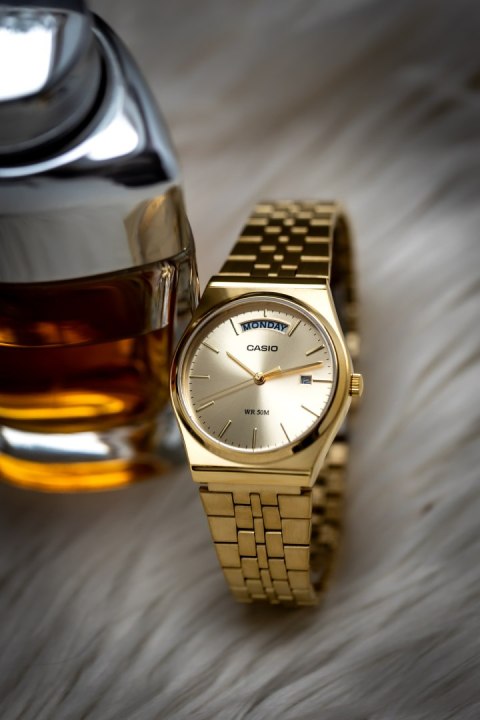 Zegarek Męski Casio MTP-B146G-9AV + BOX (zd270a) Zegarek Męski Casio MTP-B146G-9AV + BOX (zd270a)