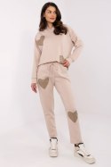 Spodnie Komplet Model MI-KMPL-M61431.68P Beige - Italy Moda - uniwersalny Spodnie Komplet Model MI-KMPL-M61431.68P Beige - Italy Moda - uniwersalny
