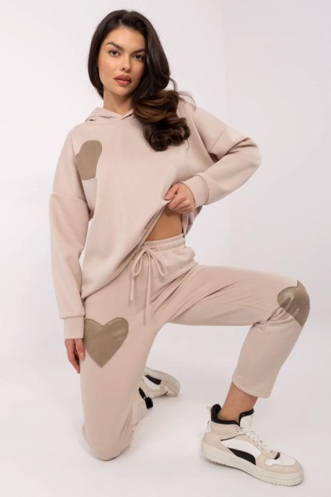 Spodnie Komplet Model MI-KMPL-M61431.68P Beige - Italy Moda - uniwersalny Spodnie Komplet Model MI-KMPL-M61431.68P Beige - Italy Moda - uniwersalny