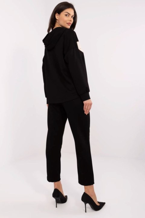 Spodnie Komplet Model MI-KMPL-M61431.68P Black - Italy Moda - uniwersalny Spodnie Komplet Model MI-KMPL-M61431.68P Black - Italy Moda - uniwersalny