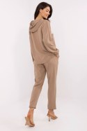 Spodnie Komplet Model MI-KMPL-M61431.68P Dark Beige - Italy Moda - uniwersalny Spodnie Komplet Model MI-KMPL-M61431.68P Dark Beige - Italy Moda - uniwersalny