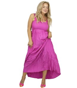 Letnia sukienka maxi na ramiączkach boho z falbankami SOLEA (Różowy)