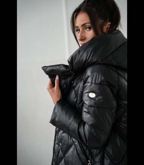 Ciepły płaszcz zimowy damski Pikowany Ocieplany MELANIA (Czarny)