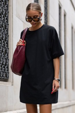 Czarna t-shirtowa sukienka oversize SELLA