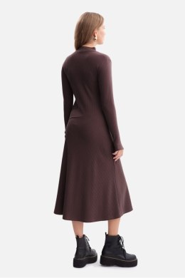 Sukienka Model B299 Czekolada - BeWear - L