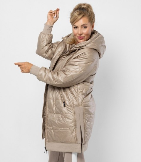 Długa kurtka z pikowaniem i rozcięciami po bokach ROMA PLUS SIZE (Beżowy)