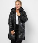 Długa kurtka z pikowaniem i rozcięciami po bokach ROMA PLUS SIZE (Czarny)