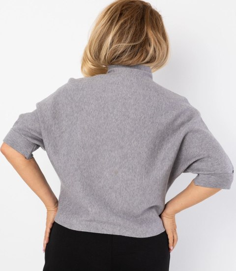 Elegancki sweter nietoperz z półgolfem i haftem ABSTRACT BLOOM (Szary)