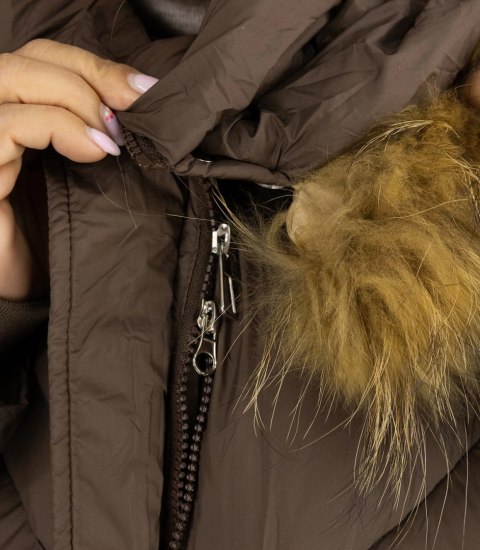 Ciepła kurtka zimowa trapezowy krój COCO (Brązowy)